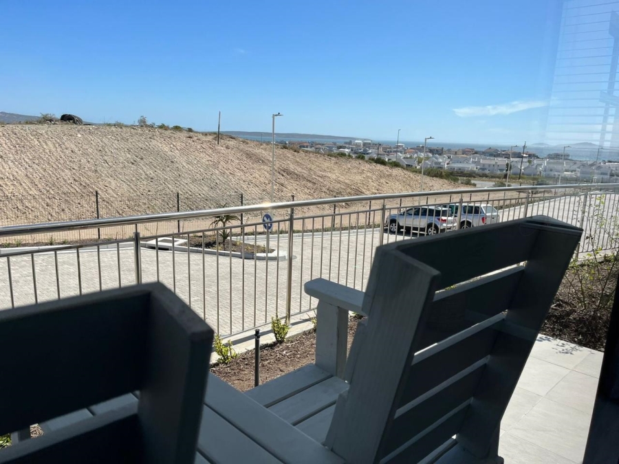 2 Bedroom Property for Sale in Olifantskop Western Cape